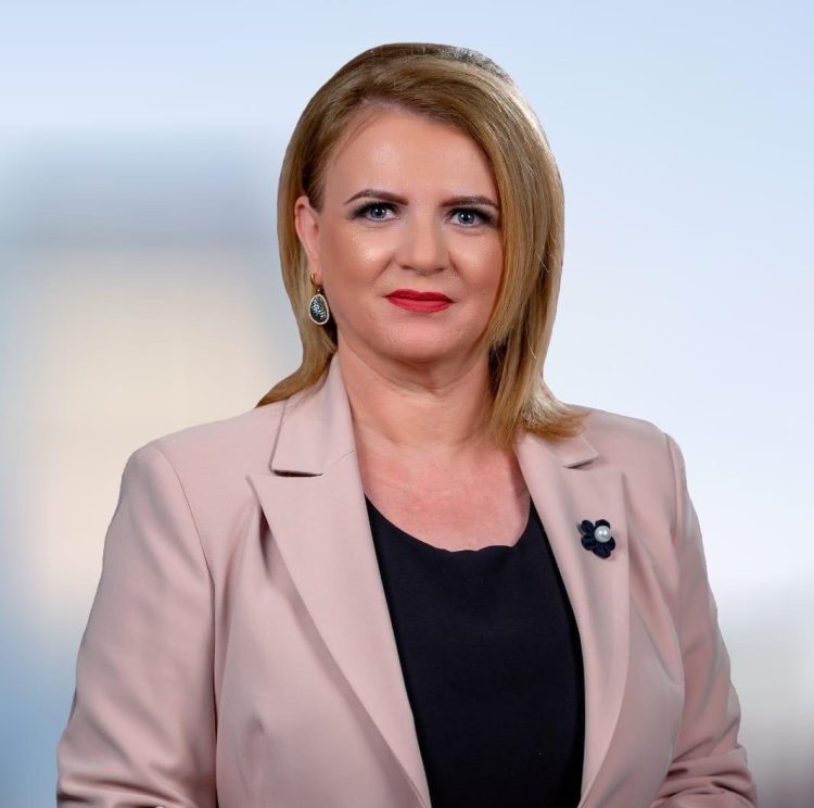 MESAJUL PREFECTULUI CLAUDIA GILIA CU OCAZIA CELEBRĂRII ZILEI DRAPELULUI NAȚIONAL