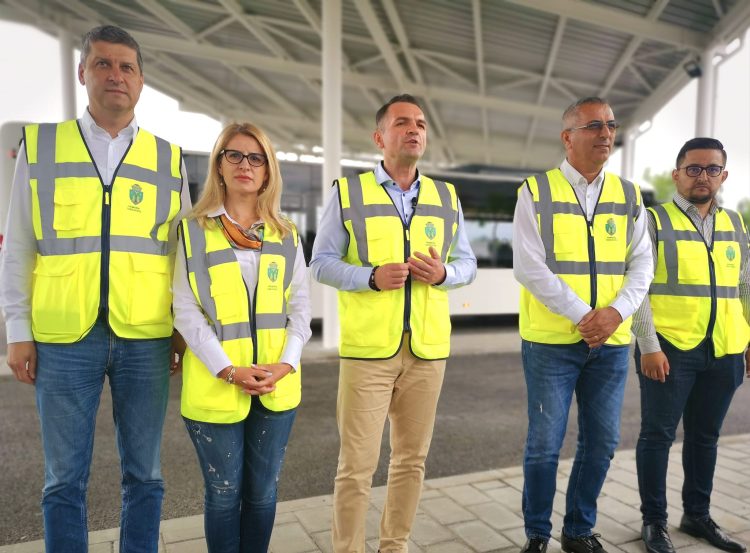 Au fost finalizate lucrările care au vizat construirea autogării situate pe șoseaua Găești, municipiul Târgoviște