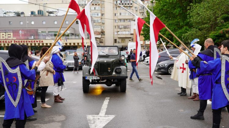 Parada retromobile și Turneul de baschet 3×3 “Iubim Dâmbovița”