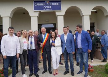 Căminul cultural din comuna Cobia inaugurat în prezența marelui artist Gheorghe Zamfir