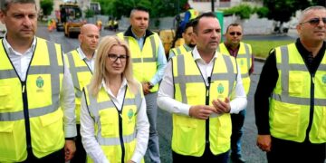 FOTO/VIDEO – Peste 135.000 mp. de străzi, trotuare și parcări fac obiectul reabilitării rutiere din municipiul Târgoviște