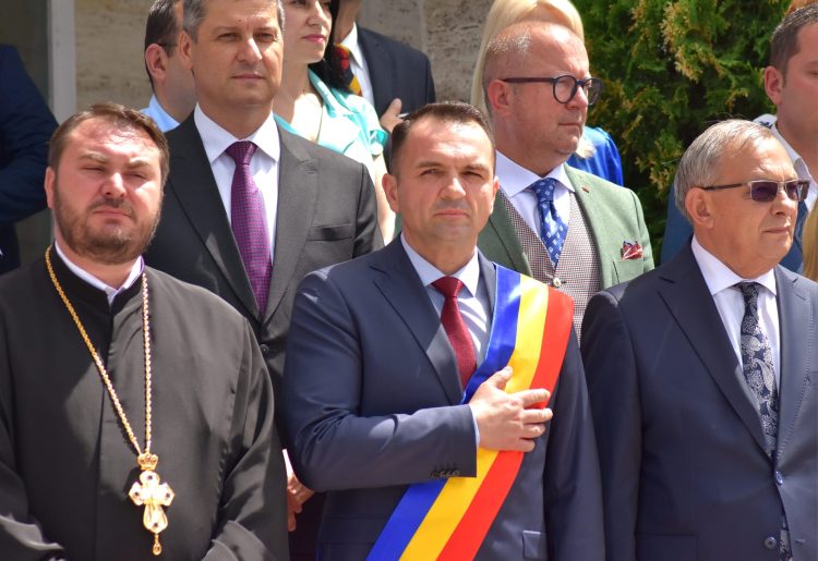 Mesajul Primarului Târgoviștei de Ziua Drapelului