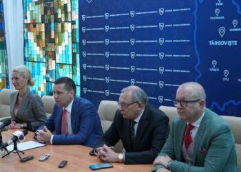 A fost semnat contractul de execuție a lucrărilor de reabilitare și modernizare a drumului județean DJ 712 A Runcu –Râu Alb