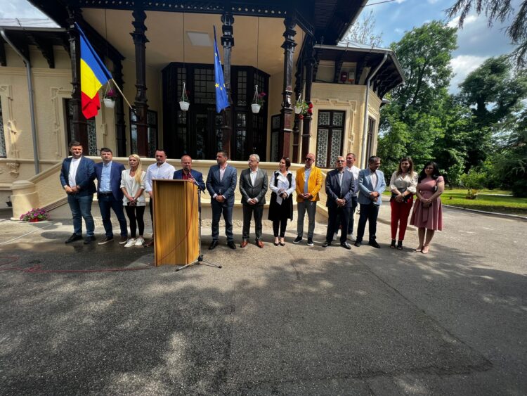 FOTO/VIDEO- VEZI MESAJELE AUTORITĂȚILOR LA REDESCHIDEREA MUZEULUI SCRIITORILOR