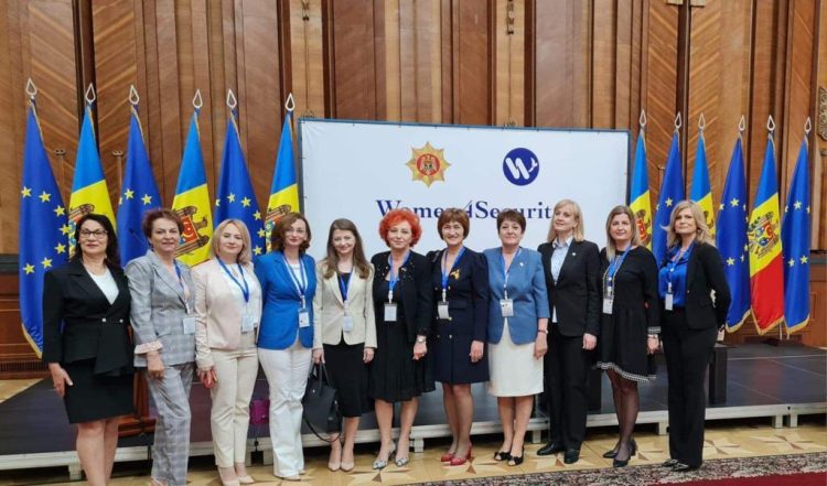 Președintele OFL Dâmbovița, Aritina Mihai a participat la constituirea unui grup feminin de lucru pentru colaborare și securitate în România și Republica Moldova