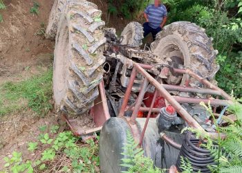 Intervenție în cazul unei persoane prinsă sub un utilaj agricol, în localitatea Cândești