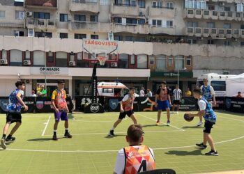 FOTO/ VIDEO A ÎNCEPUT TURNEUL DE BASCHET 3X3 „IUBIM DÂMBOVIȚA”