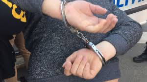 Reținut pentru 24 de ore sub aspectul săvârșirii infracțiunii de tâlhărie