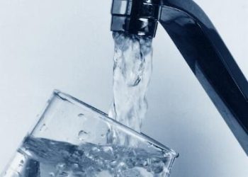 Vezi când se întrerupe furnizarea apei potabile în comuna Vulcana Băi