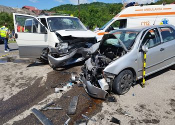Accident rutier în localitatea Fieni, DN 71