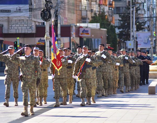 Mesajele autorităților de Ziua Imnului Național