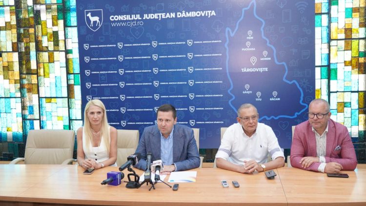 A fost semnat contractul pentru realizarea studiului de fezabilitate al domeniului schiabil „Cocora”