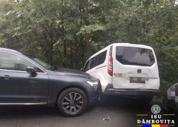 Accident rutier soldat cu victime pe direcția Sinaia-Moroeni