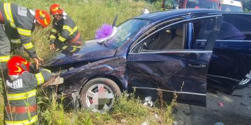 Intervenție în cazul unui eveniment rutier în comuna Ludești, sat Scheiu de Jos.