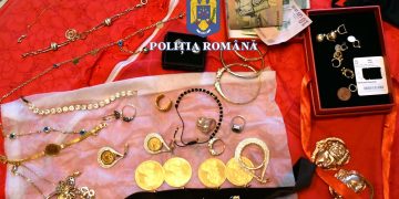 O femeie în vârstă de 26 de ani pretinsă măicuță a înșelat o târgovișteancă cu suma de 30.000 euro