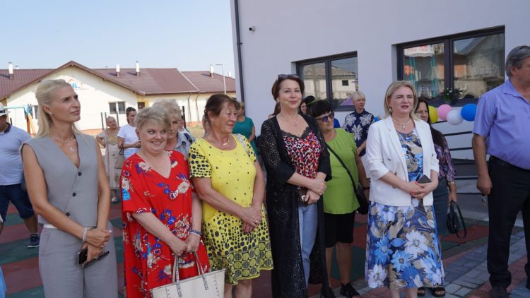 Deputat Carmen Holban -Cele mai importante investiții care pot fi realizate în comunitățile noastre!