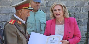Mesajul Prefectului județului Dâmbovița cu ocazia omagierii veteranului de război, lt.col (rtr.) Banu Ion.