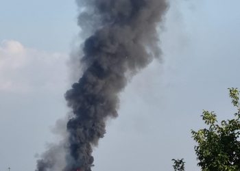 Explozie urmată de incendiu la o stație GPL din localitatea Crevedia