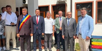 Foto/Video – La Niculești a fost inaugurat noul corp de clădire al primăriei