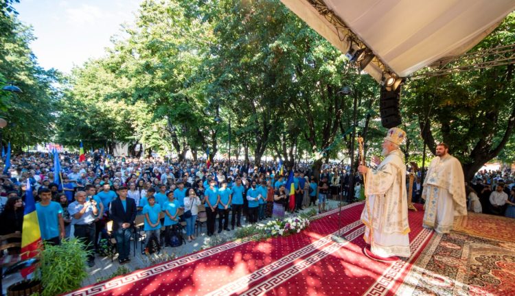 SĂRBĂTOAREA SFÂNTULUI IERARH NIFON, PATRIARHUL CONSTANTINOPOLULUI ŞI MITROPOLITUL ŢĂRII ROMÂNEŞTI LA TÂRGOVIȘTE