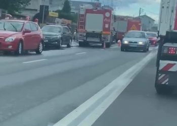 VIDEO-Eveniment rutier în municipiul Târgoviște, str. Aleea Sinaia