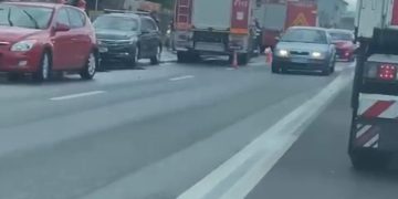 VIDEO-Eveniment rutier în municipiul Târgoviște, str. Aleea Sinaia
