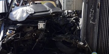 Accident în Moreni între un autoturism și un camion