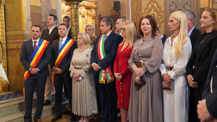 Deputat Carmen Holban -Au început Zilele Municipiului Târgovişte, o sărbătoare la care particip cu drag de fiecare dată!