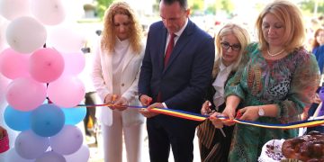 Grădinița complet nouă din cartierul Sagricom, utilată și dotată, și-a deschis astăzi porțile pentru copii!