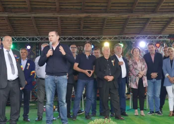 Conducerea PSD Dâmbovița a participat la sărbătoarea „Răvășitul oilor” de la Runcu