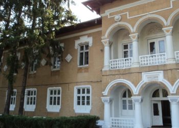 Clădirea fostei Școli de Cavalerie din Târgoviște se închide pentru realizarea lucrărilor de restaurare și reamenajare expozițională