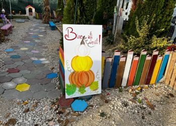 FOTO/VIDEO- ÎMPREUNĂ PENTRU MATEI! GRĂDINIȚA „PRICHINDEL” DIN PUCIOASA A ORGANIZAT UN EVENIMENT CARITABIL!