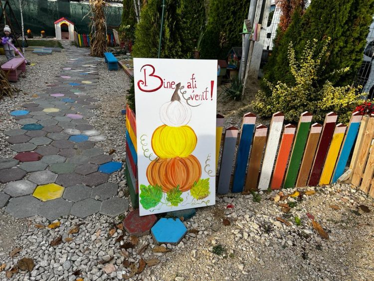 FOTO/VIDEO- ÎMPREUNĂ PENTRU MATEI! GRĂDINIȚA „PRICHINDEL” DIN PUCIOASA A ORGANIZAT UN EVENIMENT CARITABIL!