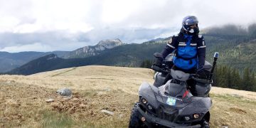 Munții nu sunt de gunoaie! Hai să le redăm culoarea!