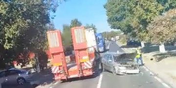 VIDEO/Accident rutier pe drumul național 71, în localitatea Conțești
