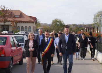 În comuna Doicești a fost inaugurat un teren multisport, a cărui valoare totală se ridică la aproximativ 663.000 de lei