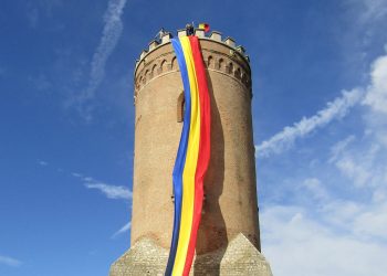 Programul de vizitare al muzeelor din cadrul Complexului Național Muzeal „Curtea Domnească” Târgoviște în minivacanța de 1 decembrie