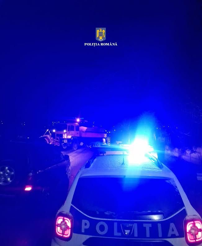 Polițiștii rutieri sunt în teren pentru siguranța traficului