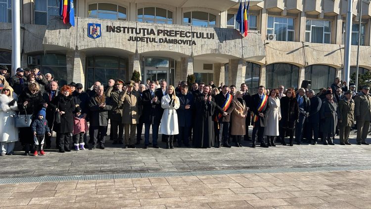 FOTO/VIDEO- Vezi mesajele autorităților locale și județene de Ziua Unirii
