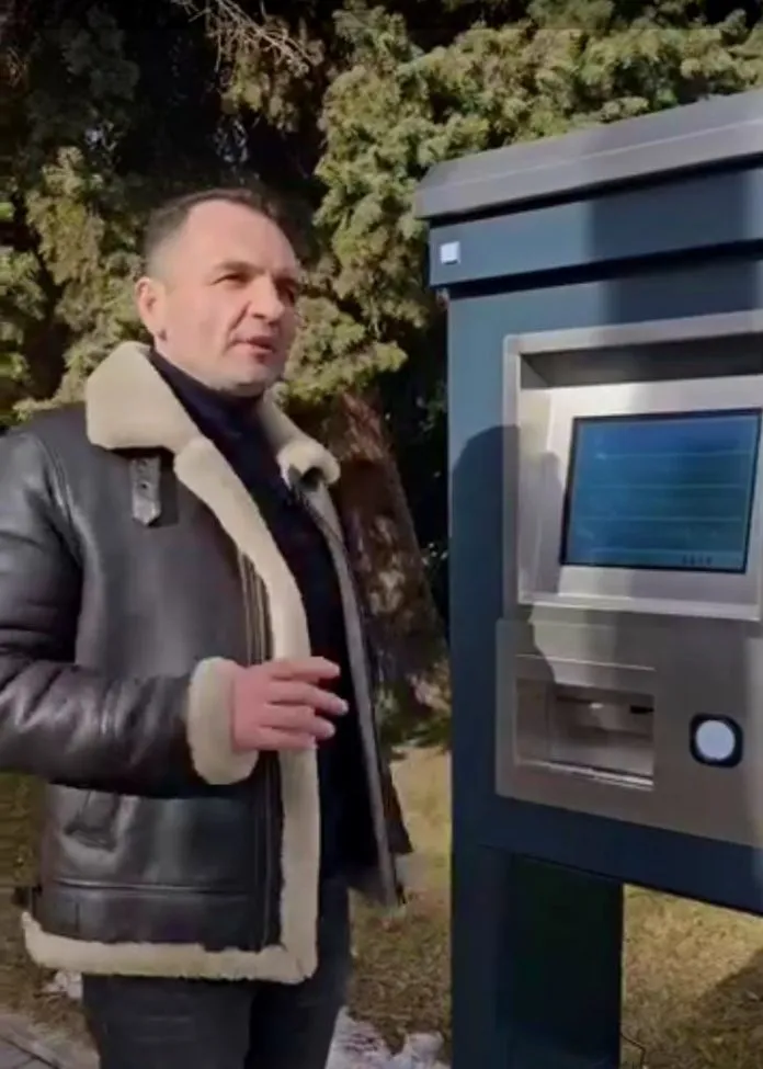 Noi automate de bilete testate de administrația publică locală