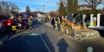 VIDEO- Intervenție în cazul unui eveniment rutier în localitatea Valea Voievozilor.