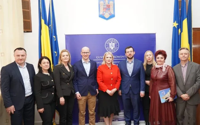 Administrația publică locală din Dâmbovița sprijină obiectivul de țară privind apartenența României la OCDE