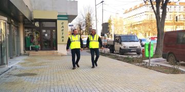 Lucrările la trotuarele centrale din Târgoviște au fost reluate