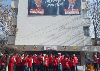 Corneliu Ștefan -Mesajele și semnăturile dumneavoastră sunt mai mult decât încurajatoare!