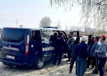 Jandarmii dâmbovițeni au în atenție activitățile pe linie de pescuit