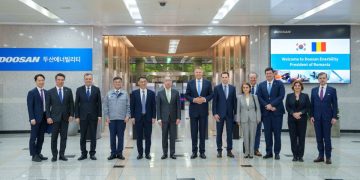 Societatea Națională Nuclearelectrica S.A. (SNN) a vizitat sediul Doosan Enerbility din Changwon, că parte a delegației conduse de președintele României, Klaus Iohannis
