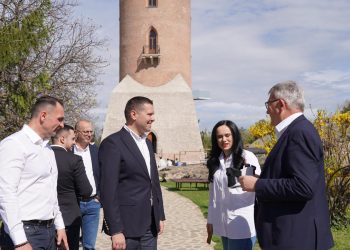 Ministrul Muncii, Simona Bucura-Oprescu, și Comisarul European pentru locuri de muncă, vizită de lucru în Dâmbovița