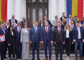 VIDEO/FOTO Primarul municipiului Târgoviște, Cristian Daniel Stan, și-a depus candidatura pentru un nou mandat