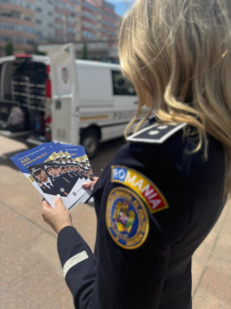 Promovarea profesiei de polițist în rândul tinerilor
