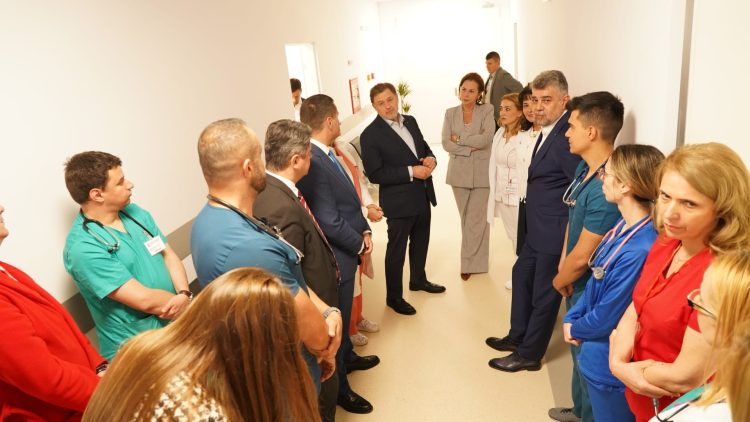 Deputat Carmen Holban:”Una dintre cele mai bune investiții din sistemul sanitar dâmbovițean, a fost inaugurată astăzi în prezența premierului Marcel Ciolacu și a ministrului Sănătății, Alexandru Rafila.”
